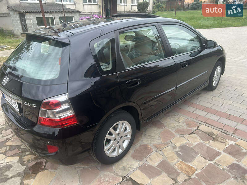 Хетчбек Honda Civic 2004 в Бучачі фото 9 Хетчбек Honda Civic 2004 в Бучачі