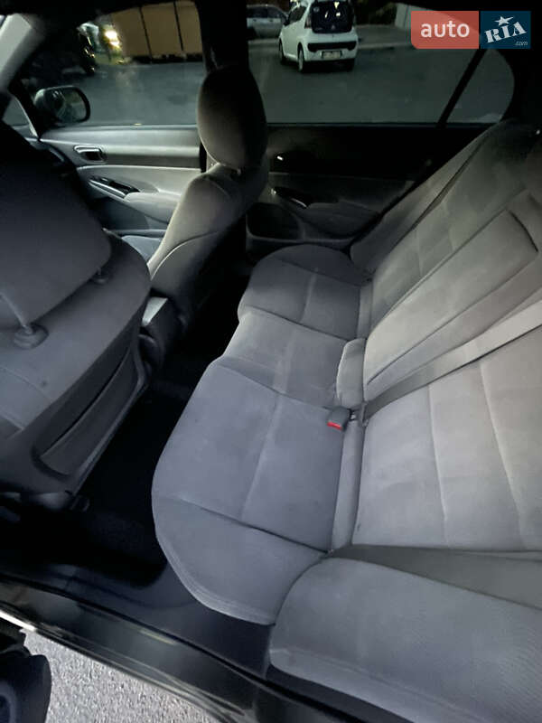 Седан Honda Civic 2008 в Львове