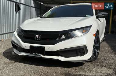 Седан Honda Civic 2019 в Днепре