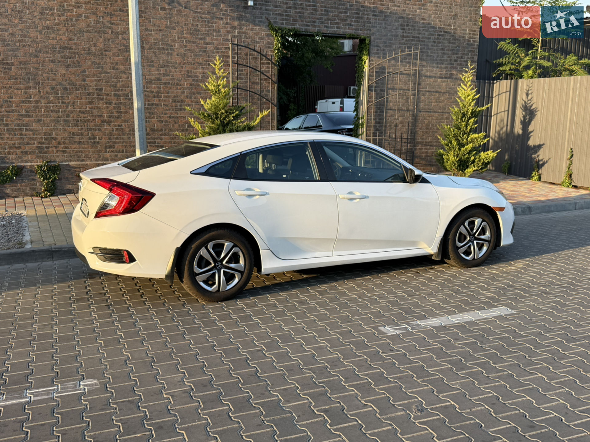 2015 Honda Civic - мініатюра 19