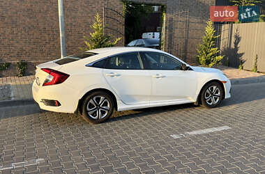 Седан Honda Civic 2015 в 