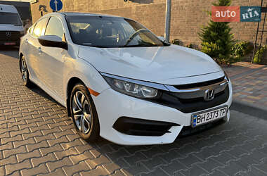 Седан Honda Civic 2015 в 