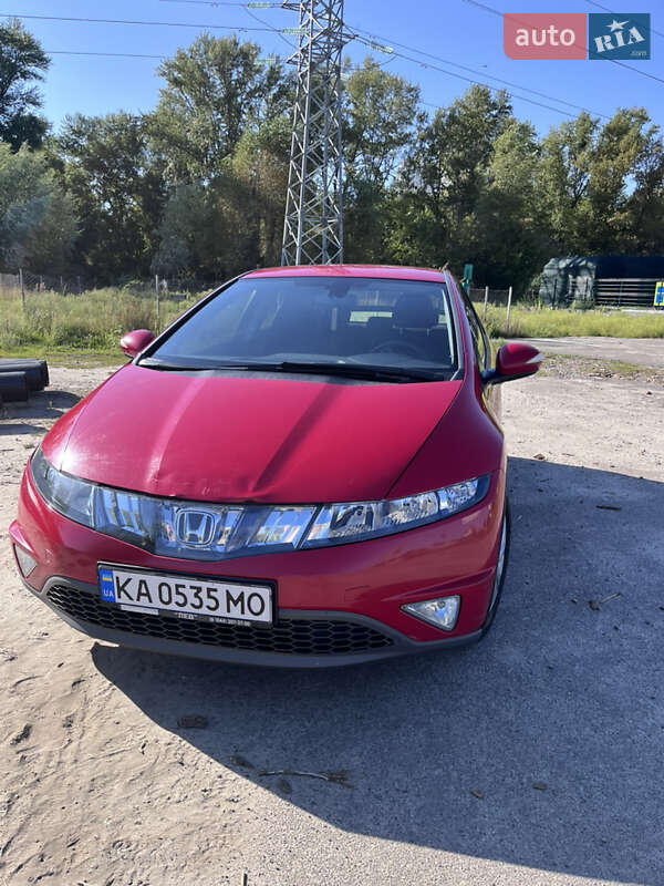 Хетчбек Honda Civic 2008 в Вишгороді