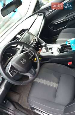 Седан Honda Civic 2016 в 