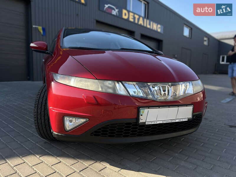 Хэтчбек Honda Civic 2007 в Крюковщине