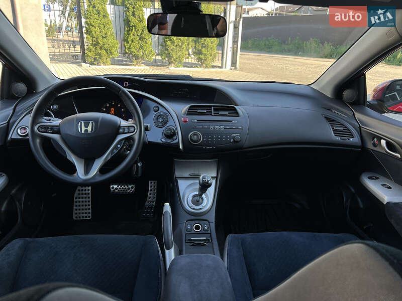 Хэтчбек Honda Civic 2007 в Крюковщине