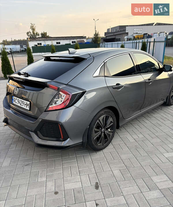 Хетчбек Honda Civic 2017 в Луцьку