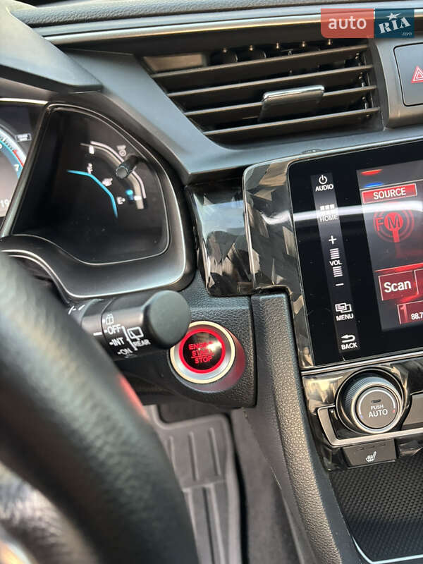 Хетчбек Honda Civic 2017 в Луцьку