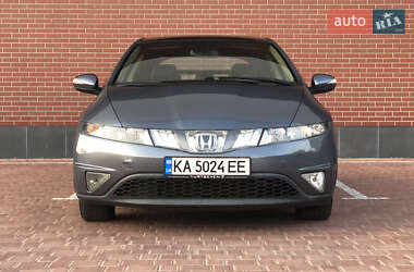 Хэтчбек Honda Civic 2006 в Одессе