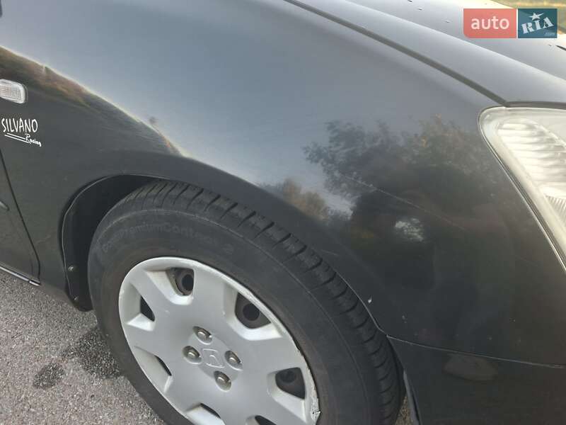 Хэтчбек Honda Civic 2003 в Чернигове фото 5 Хэтчбек Honda Civic 2003 в Чернигове