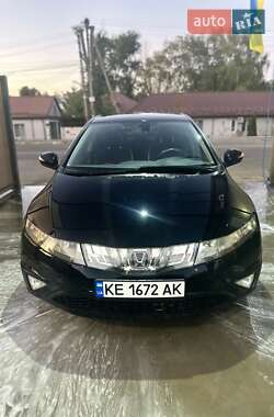 Хэтчбек Honda Civic 2008 в Днепре