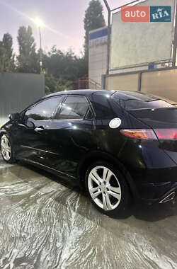 Хэтчбек Honda Civic 2008 в 
