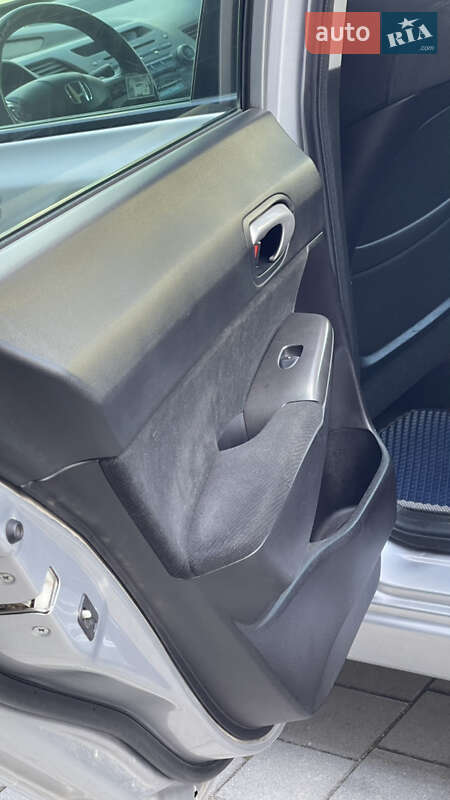 Седан Honda Civic 2008 в Хмельницком
