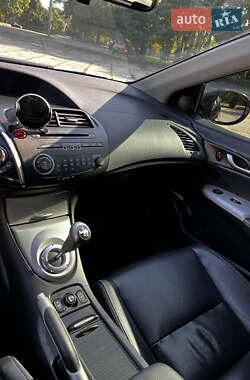 Хэтчбек Honda Civic 2008 в 
