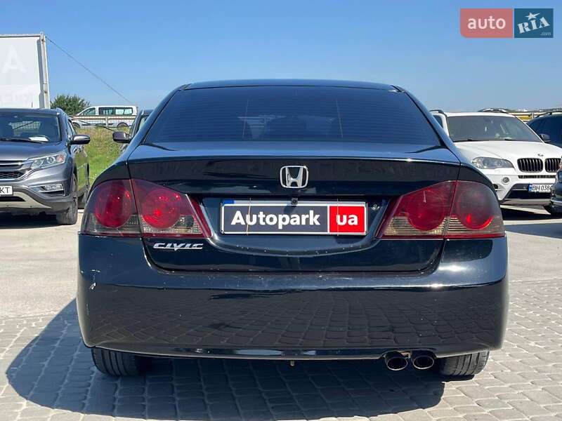 Седан Honda Civic 2008 в Львові