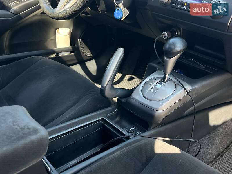 Седан Honda Civic 2008 в Львові