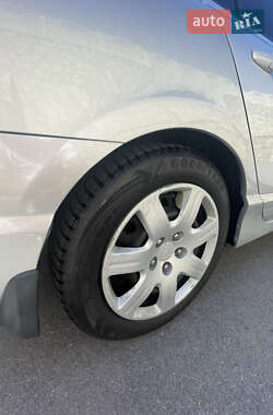 Седан Honda Civic 2008 в Могилев-Подольске