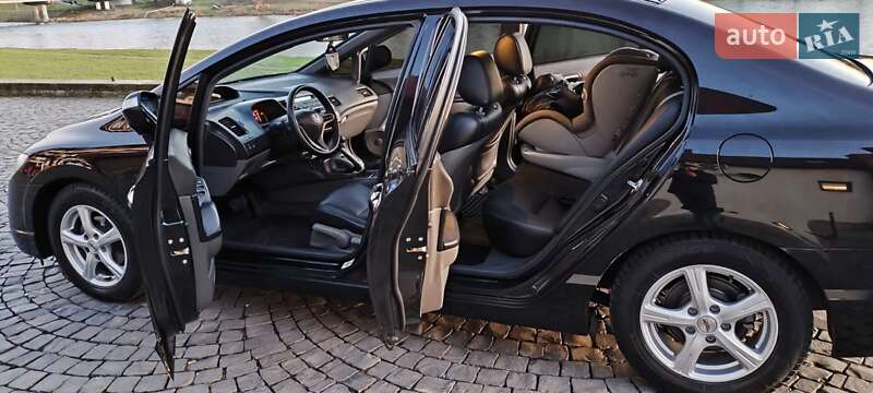 Седан Honda Civic 2008 в Одесі
