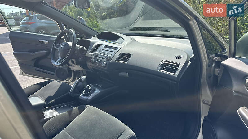 Седан Honda Civic 2008 в Киеве