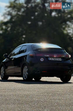 Хэтчбек Honda Civic 2008 в Киеве