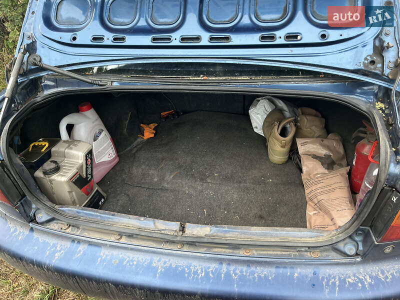 Седан Honda Civic 1992 в Чернігові