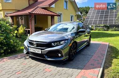 Хэтчбек Honda Civic 2018 в Ивано-Франковске