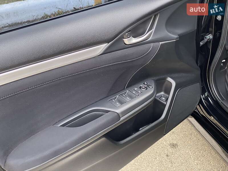 Седан Honda Civic 2021 в Киеве