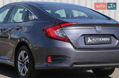 Седан Honda Civic 2016 в 