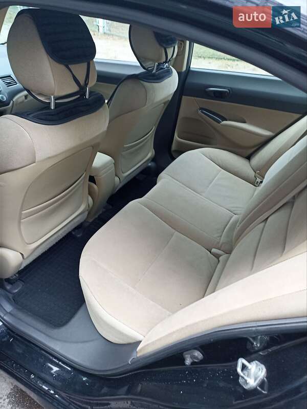 Седан Honda Civic 2008 в Киеве