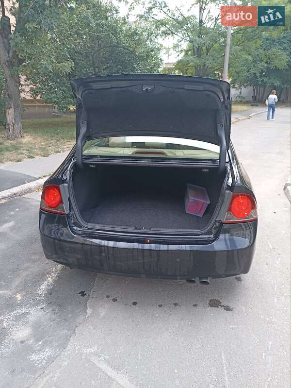 Седан Honda Civic 2008 в Киеве