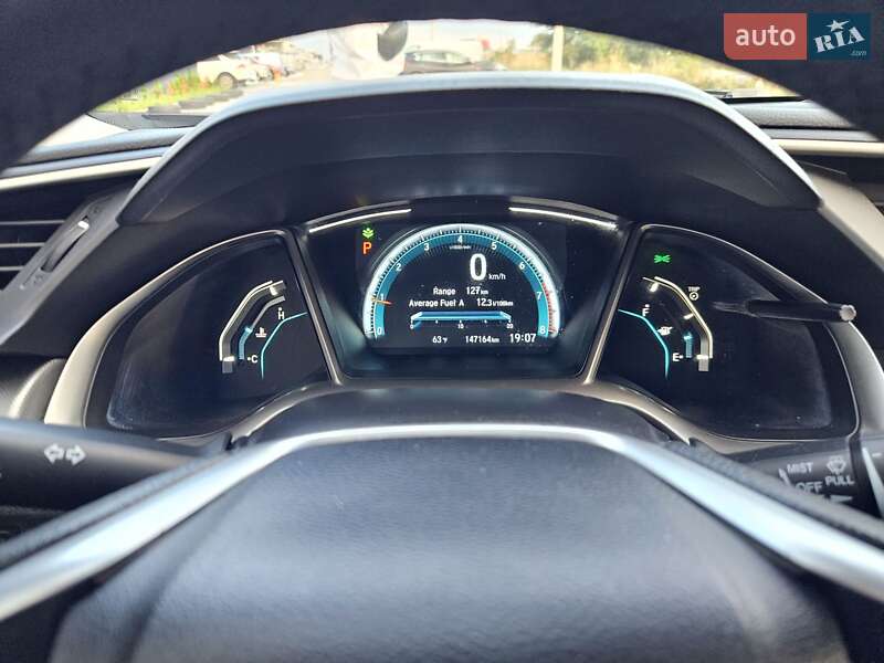 Седан Honda Civic 2017 в Львове
