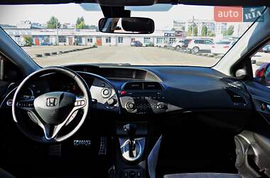 Хэтчбек Honda Civic 2010 в 