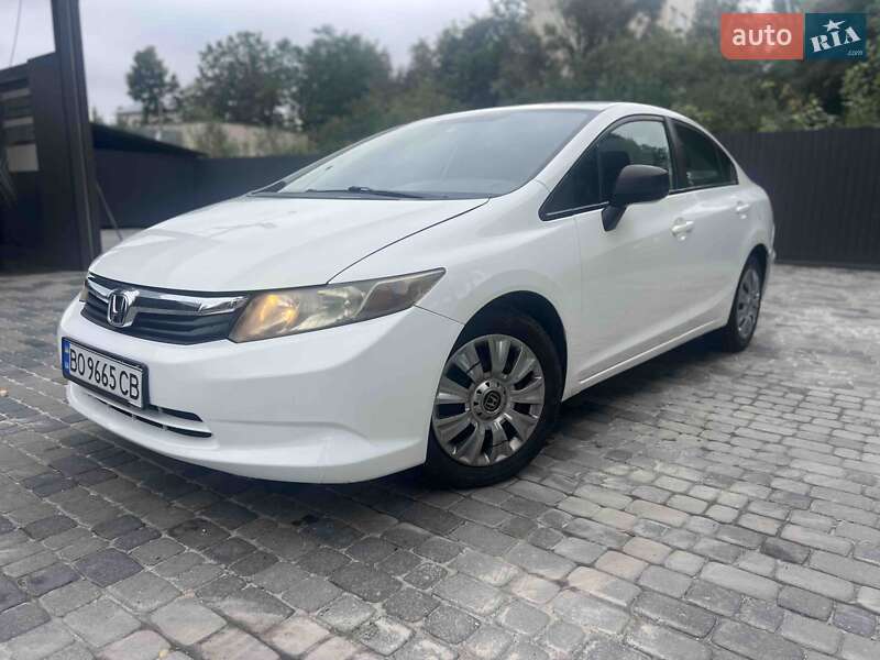 Седан Honda Civic 2012 в Тернополе