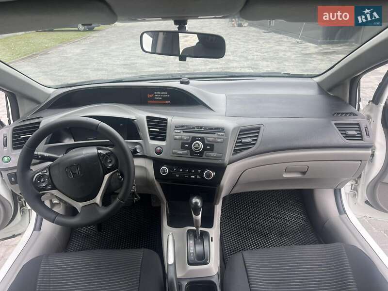 Седан Honda Civic 2012 в Тернополе