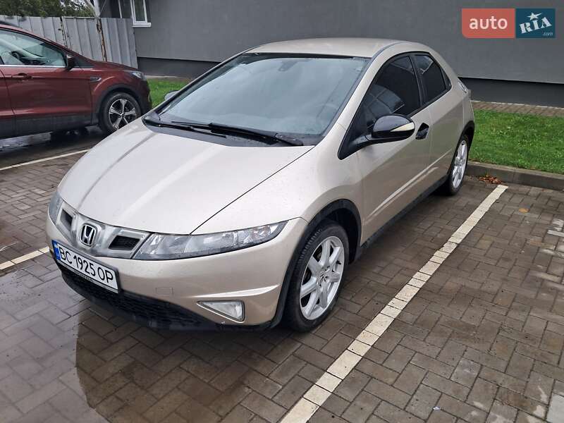 Хетчбек Honda Civic 2008 в Луцьку фото 12 Хетчбек Honda Civic 2008 в Луцьку