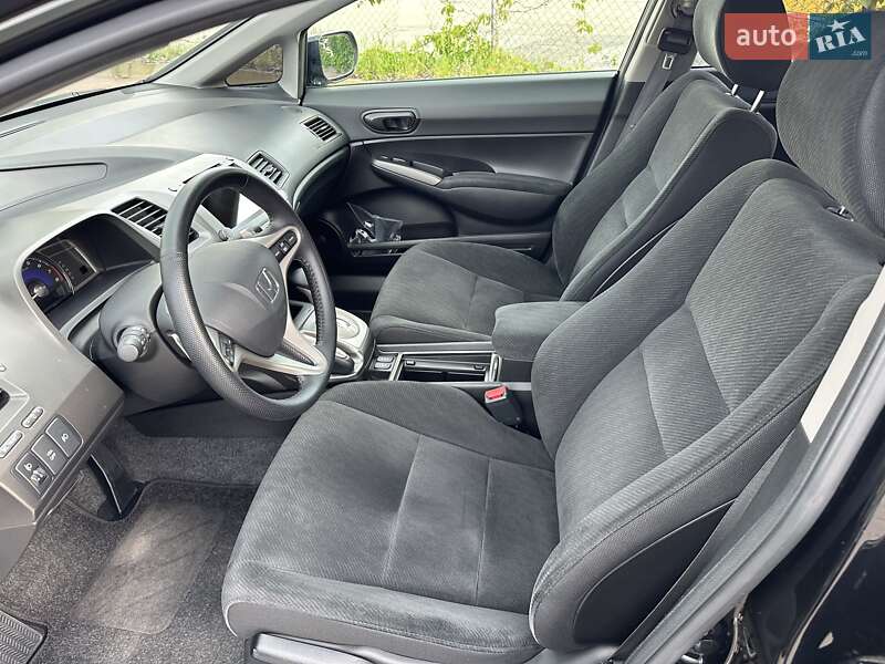 Седан Honda Civic 2011 в Киеве