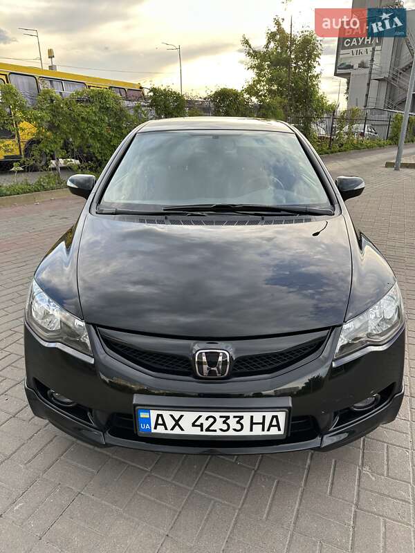 Седан Honda Civic 2011 в Киеве