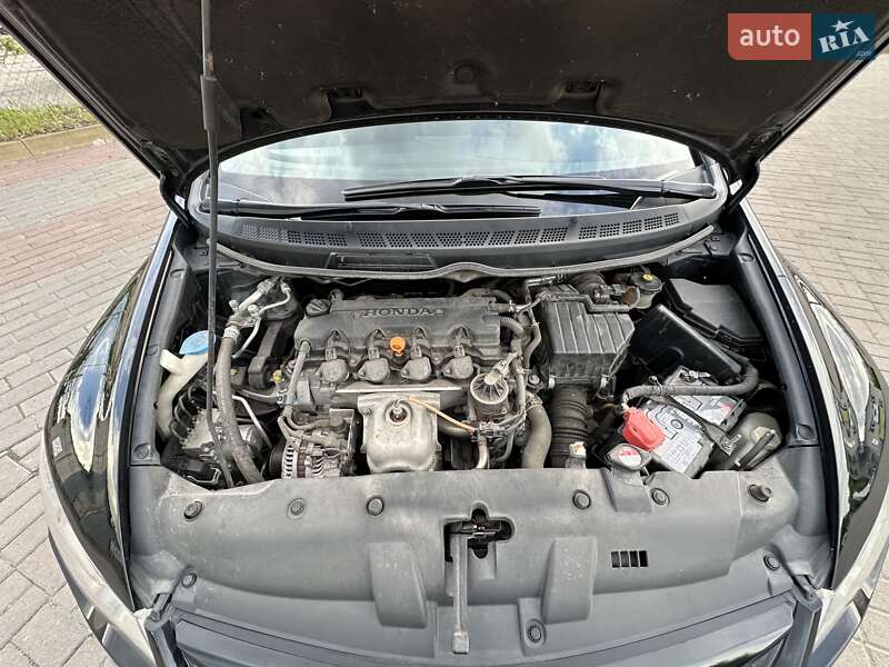 Седан Honda Civic 2011 в Киеве