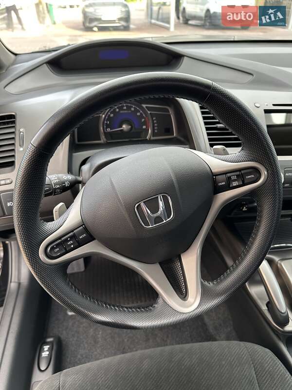 Седан Honda Civic 2011 в Киеве