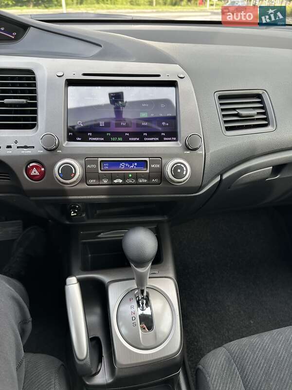 Седан Honda Civic 2011 в Киеве