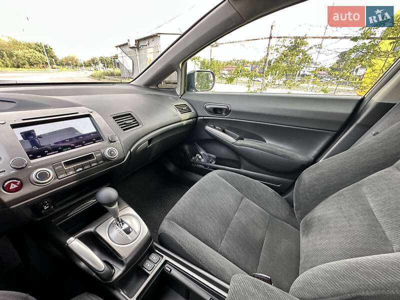 Седан Honda Civic 2011 в Киеве