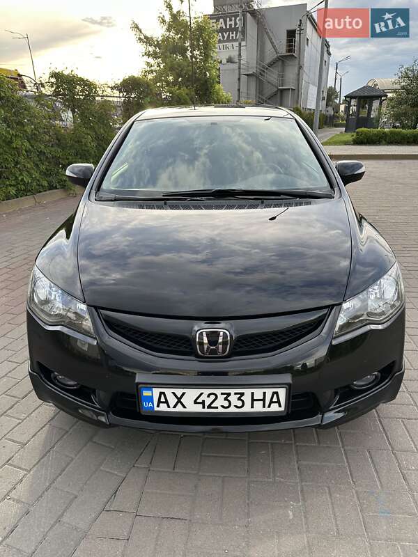 Седан Honda Civic 2011 в Киеве