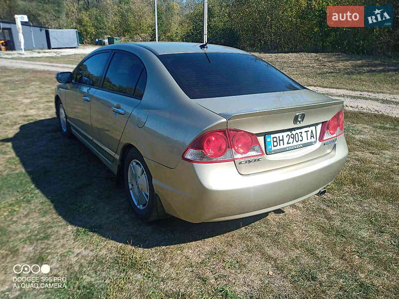Седан Honda Civic 2008 в Лохвиці
