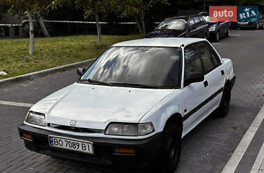 Седан Honda Civic 1988 в Луцке
