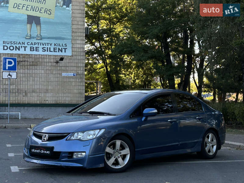 Седан Honda Civic 2006 в Николаеве