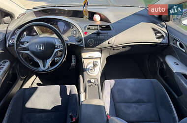 Хэтчбек Honda Civic 2008 в 