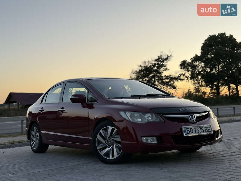 Седан Honda Civic 2006 в Тернополе