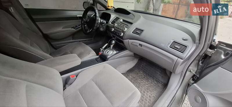 Седан Honda Civic 2006 в Одессе