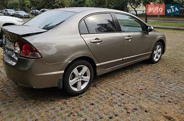 Седан Honda Civic 2006 в Киеве
