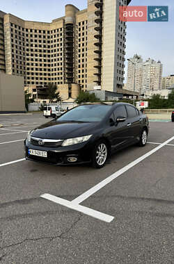 Седан Honda Civic 2012 в 